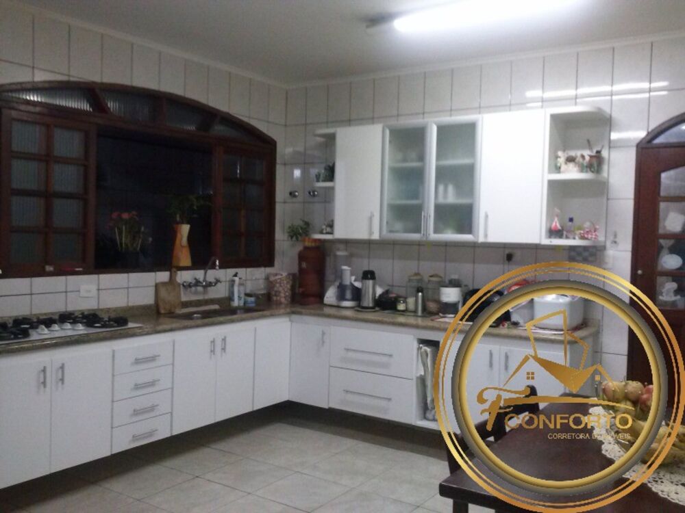 Sobrado, 3 quartos, 270 m² - Foto 11