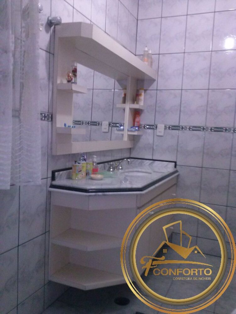 Sobrado, 3 quartos, 270 m² - Foto 2