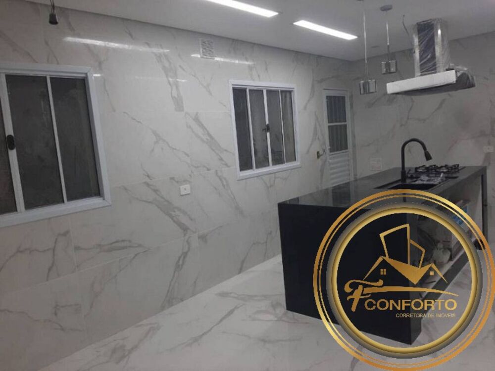 Sobrado, 3 quartos, 219 m² - Foto 2