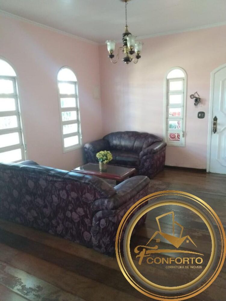 Casa, 3 quartos, 250 m² - Foto 1