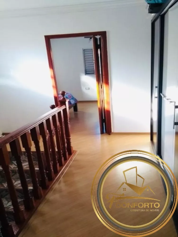 Sobrado à venda com 4 quartos, 320m² - Foto 2