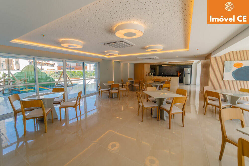 Apartamento à venda com 3 quartos, 112m² - Foto 1