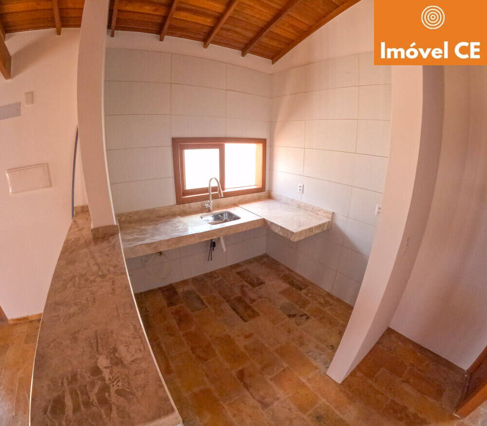Casa à venda com 2 quartos, 45m² - Foto 2