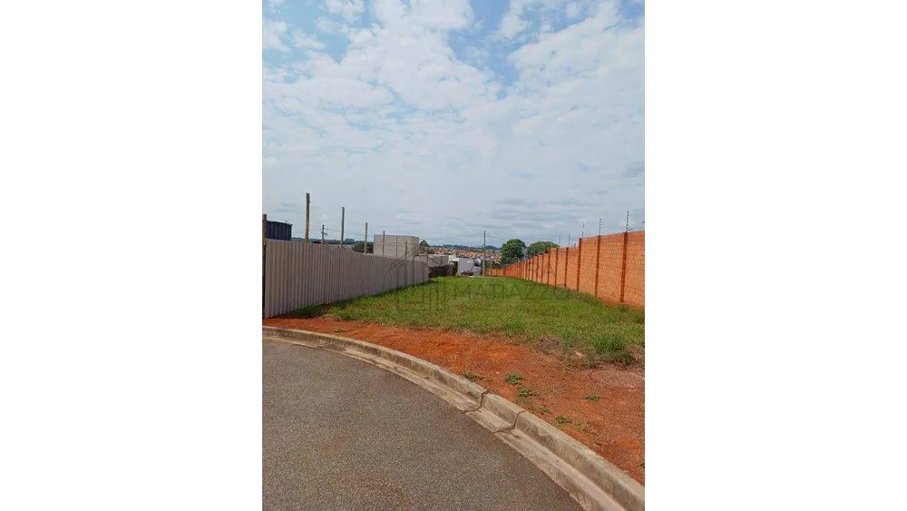 Loteamento e Condomínio, 304 m² - Foto 3