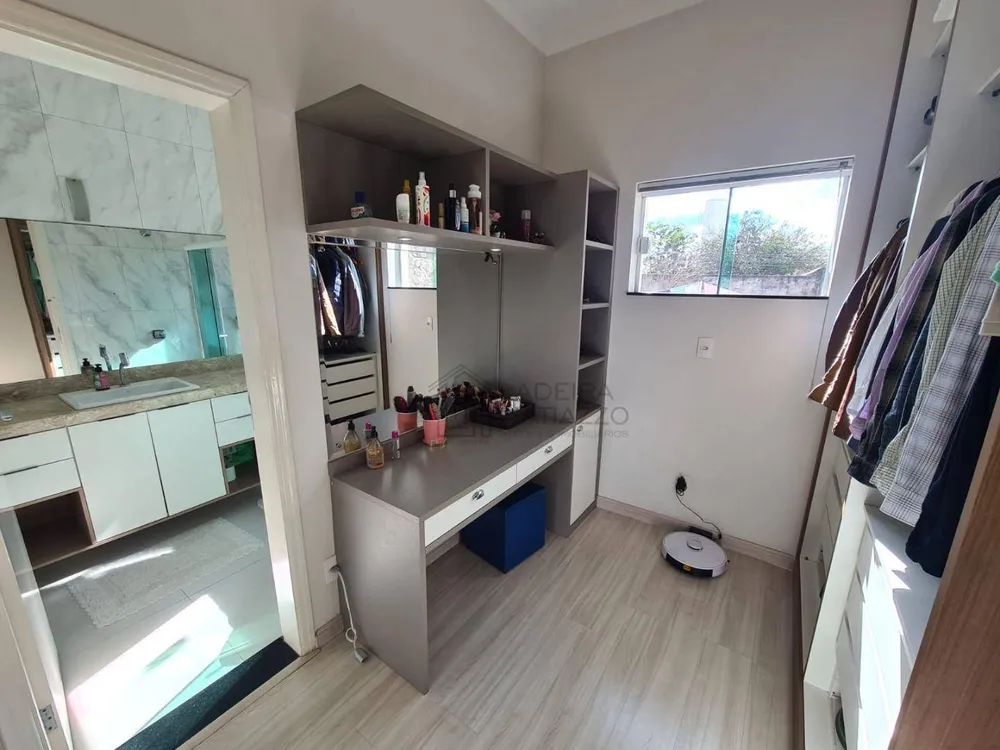 Casa, 3 quartos, 250 m² - Foto 2