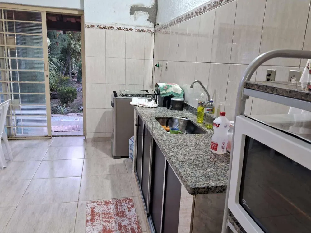 Chácara, 3 quartos, 1007 m² - Foto 2