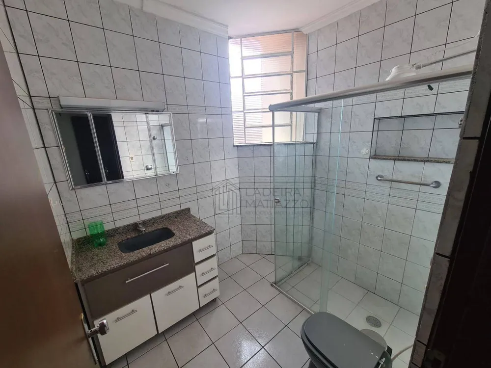 Casa, 4 quartos, 196 m² - Foto 3