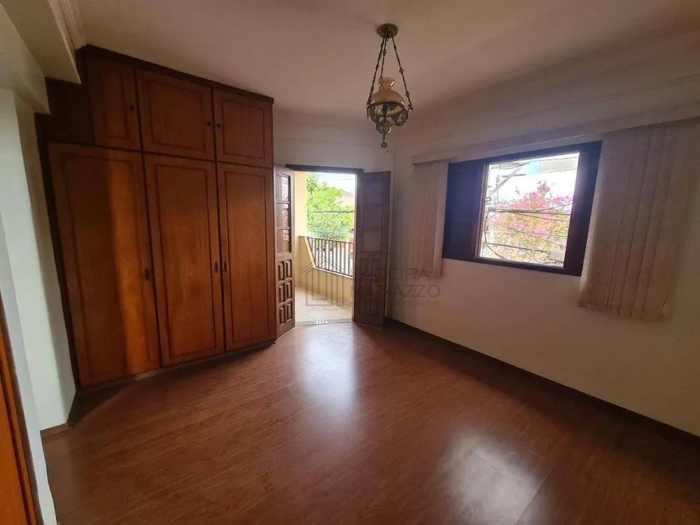 Casa, 4 quartos, 196 m² - Foto 1