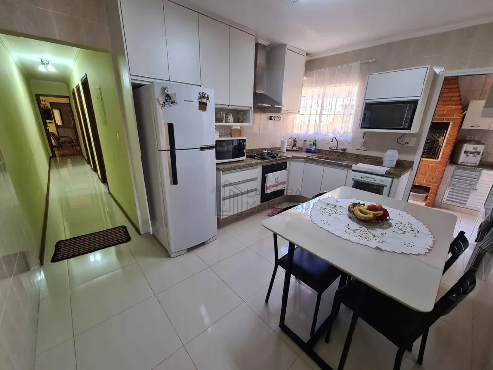 Casa, 3 quartos, 140 m² - Foto 3