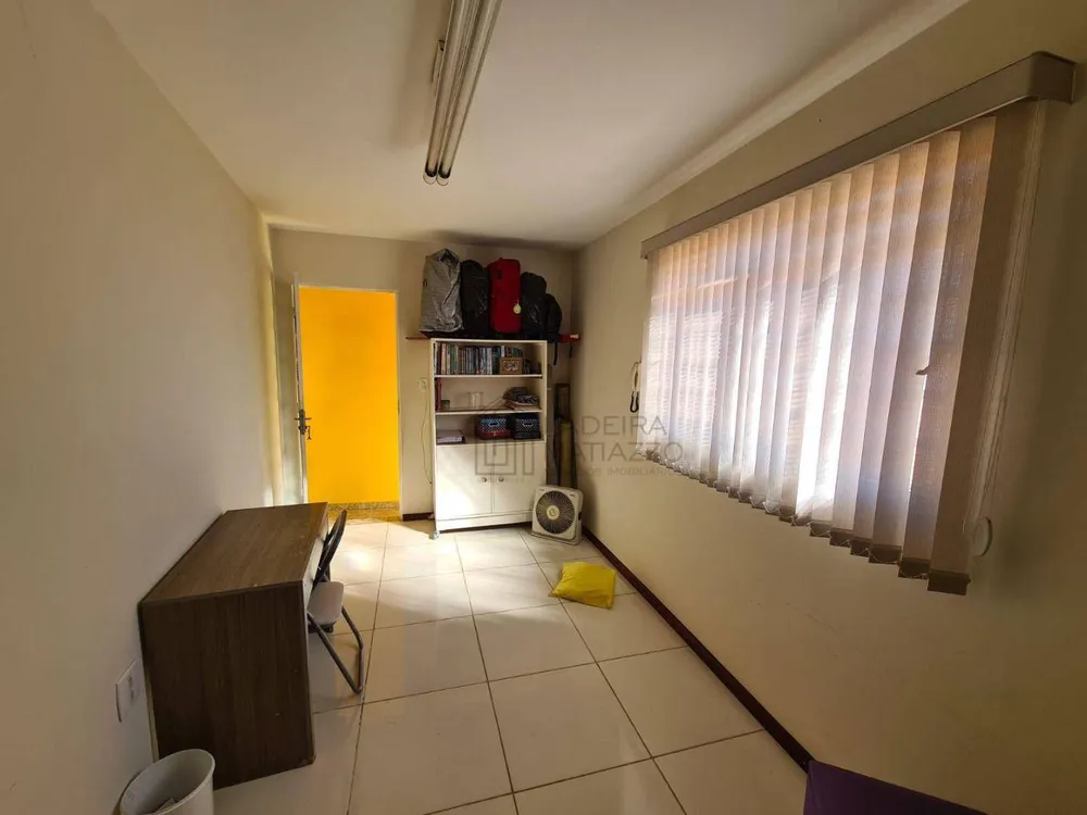 Casa, 3 quartos, 140 m² - Foto 2