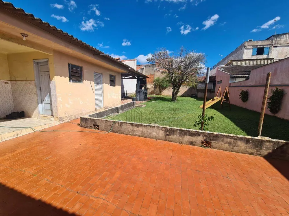 Casa, 3 quartos, 168 m² - Foto 2