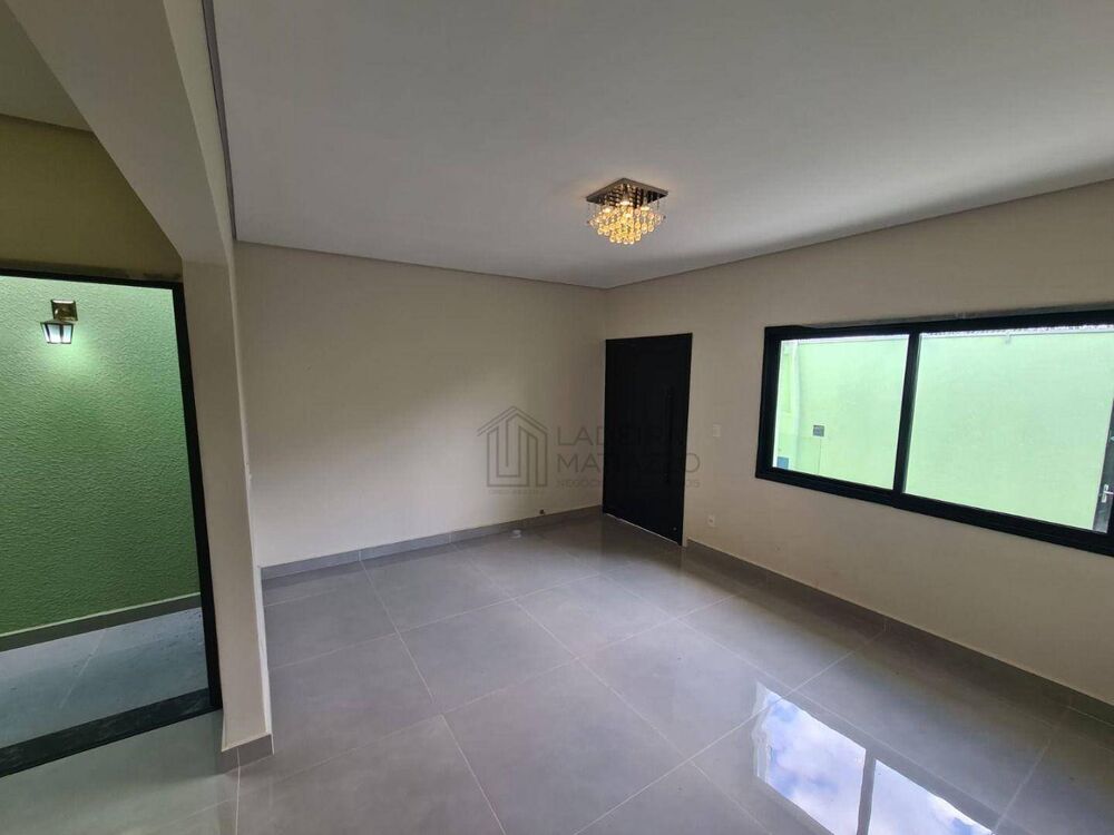 Casa, 3 quartos, 200 m² - Foto 3
