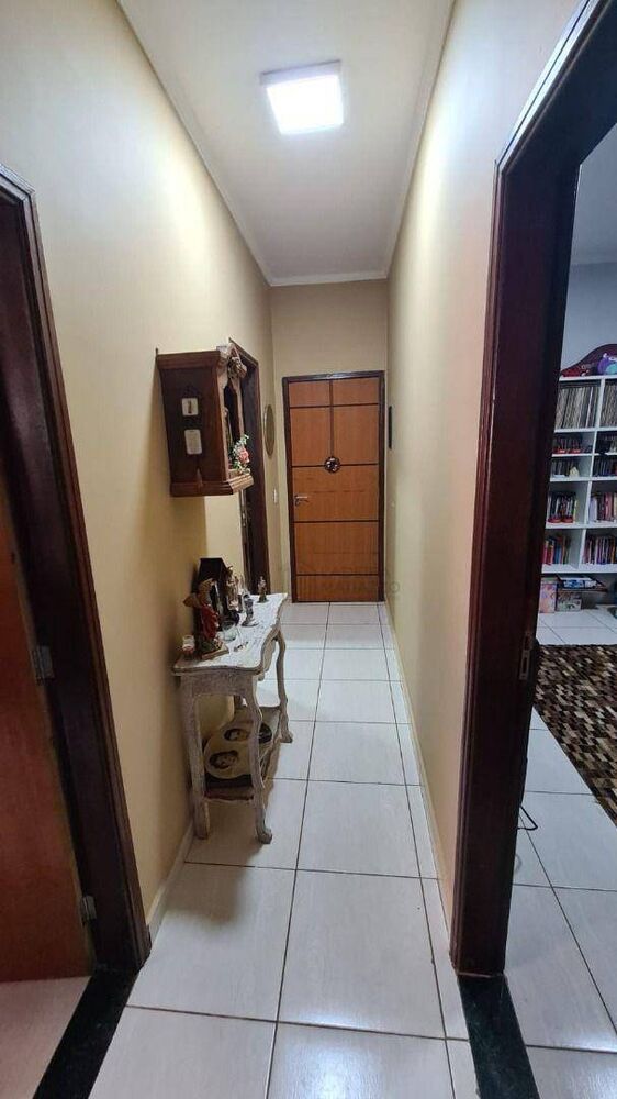 Casa, 3 quartos, 152 m² - Foto 2