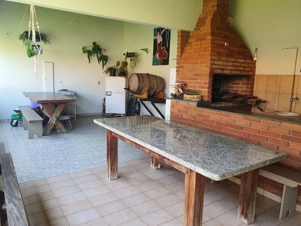 Casa, 3 quartos, 295 m² - Foto 3