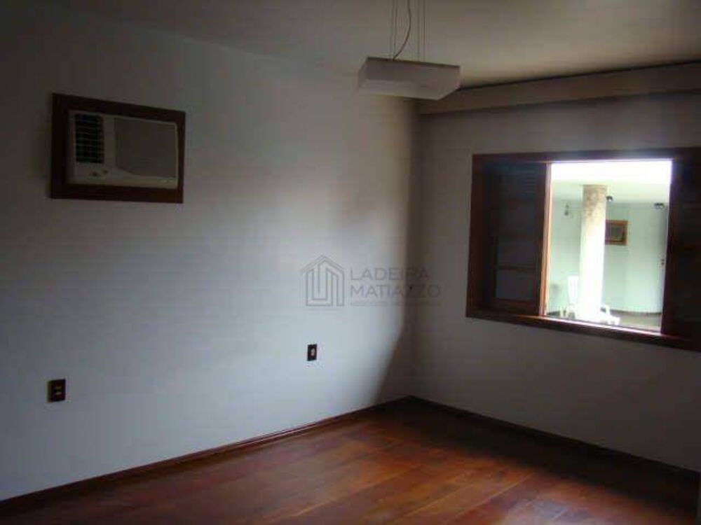 Casa para alugar com 3 quartos, 500M2 - Foto 4
