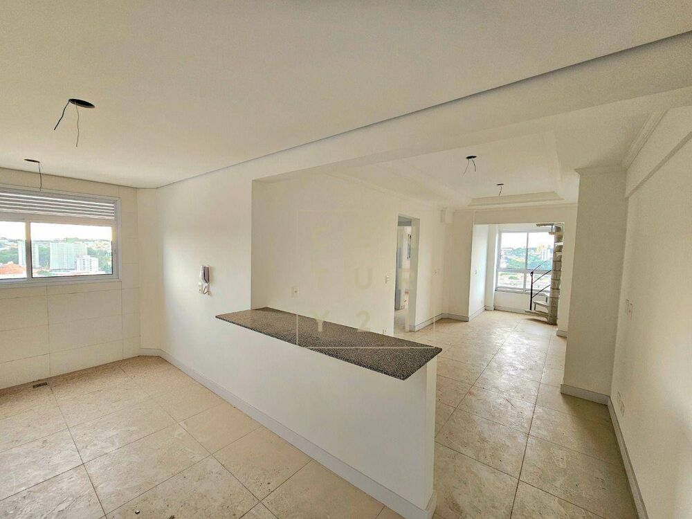 Apartamento à venda com 2 quartos, 130m² - Foto 2