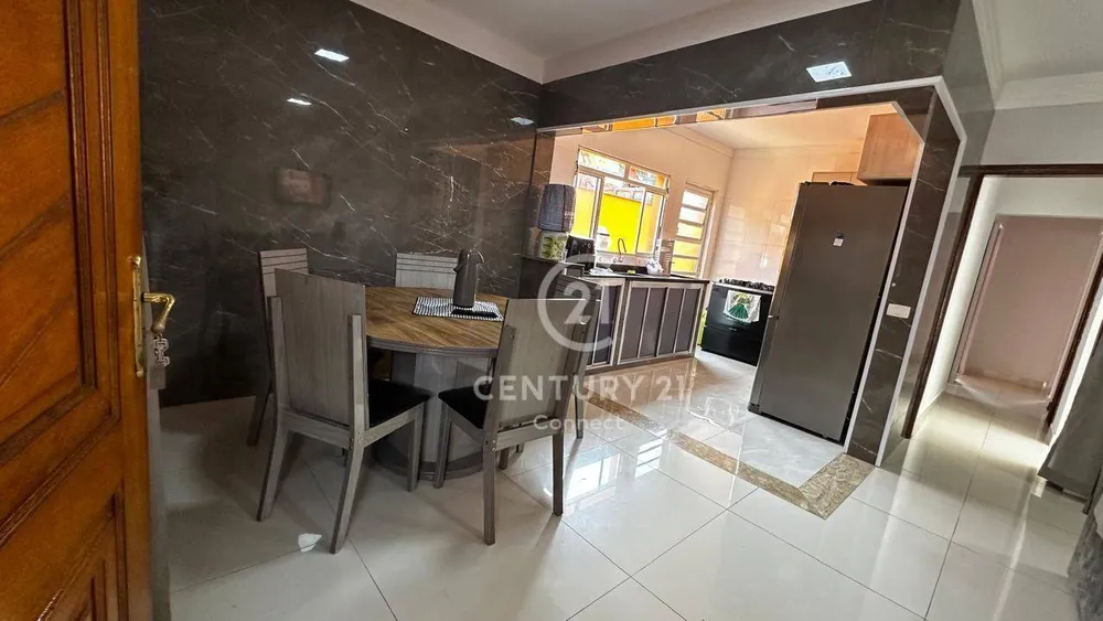 Casa, 4 quartos, 253 m² - Foto 5