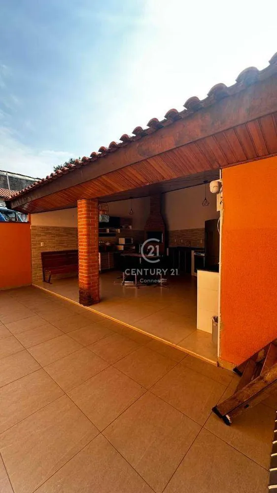 Casa, 4 quartos, 253 m² - Foto 2