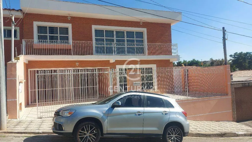 Casa, 5 quartos, 238 m² - Foto 3