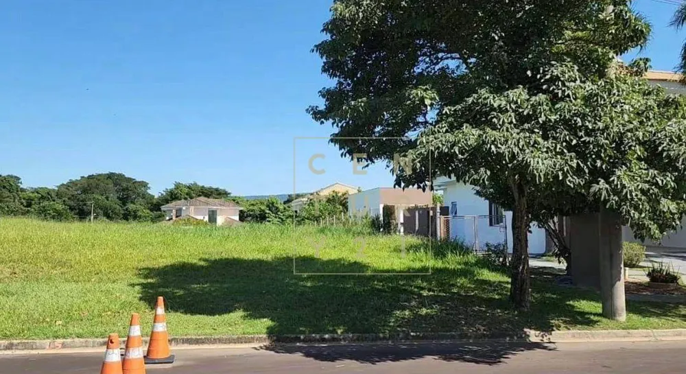 Loteamento e Condomínio, 1000 m² - Foto 1