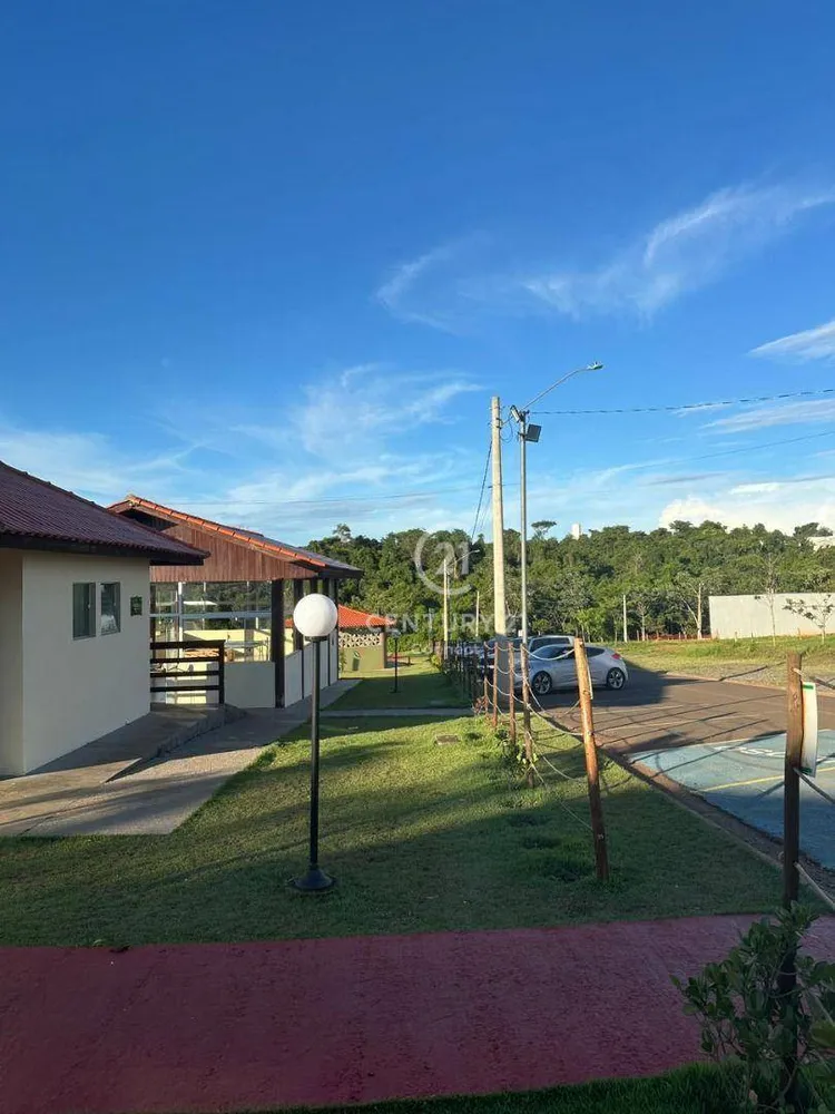 Loteamento e Condomínio, 200 m² - Foto 1