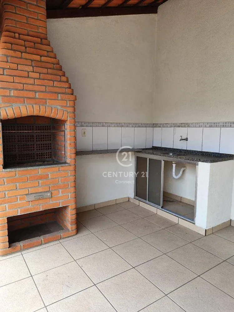 Casa, 3 quartos, 215 m² - Foto 1
