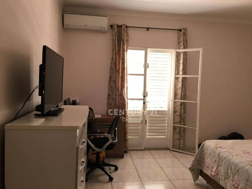 Casa, 3 quartos, 250 m² - Foto 4