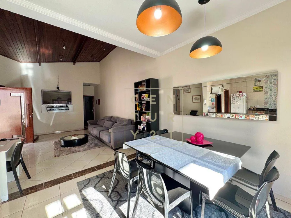 Casa, 3 quartos, 290 m² - Foto 6