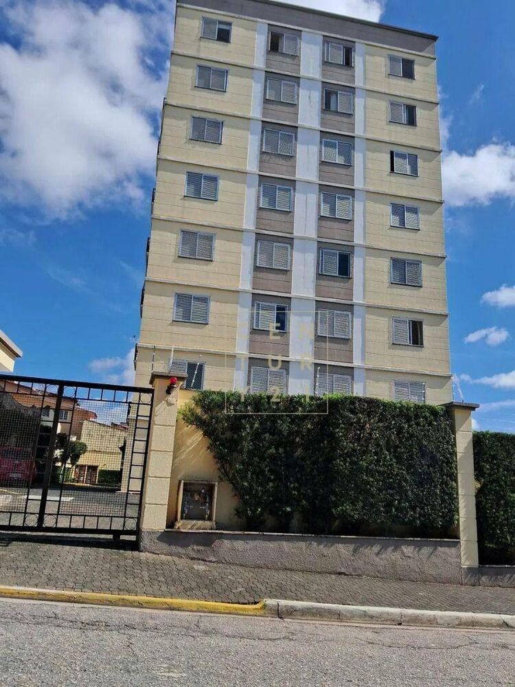 Apartamento para alugar com 2 quartos, 70m² - Foto 8