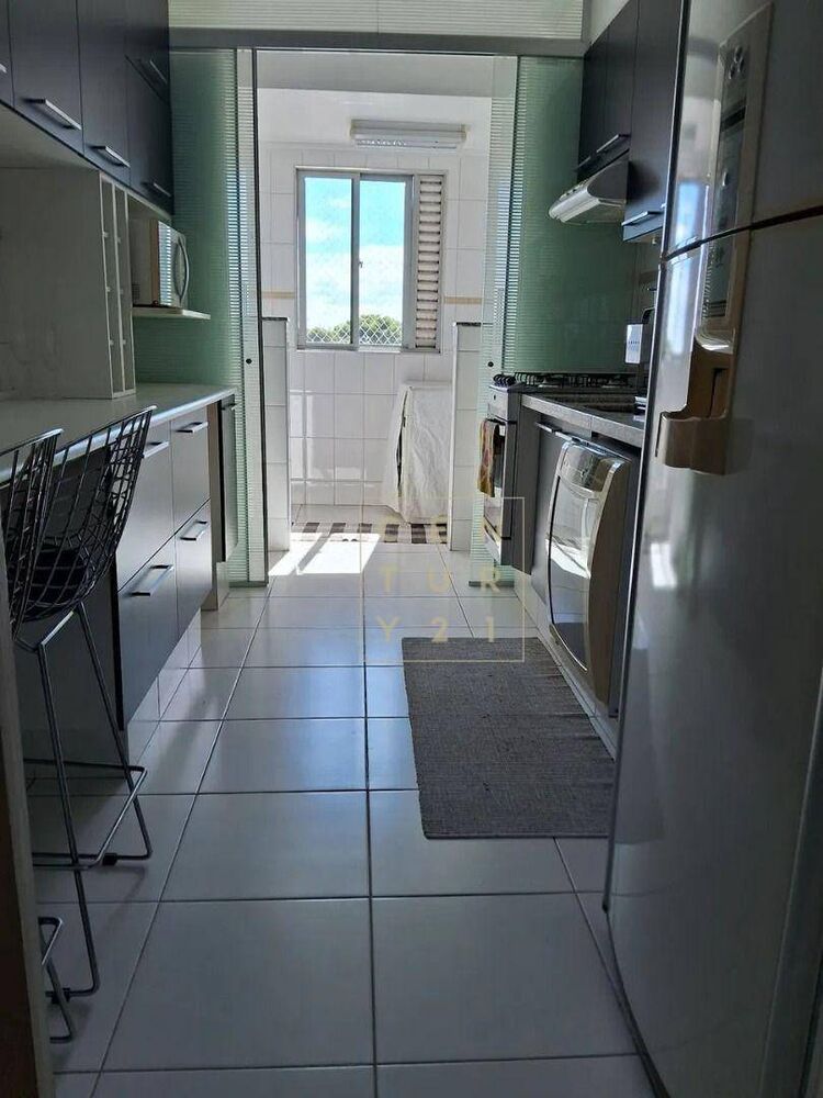 Apartamento para alugar com 2 quartos, 70m² - Foto 5