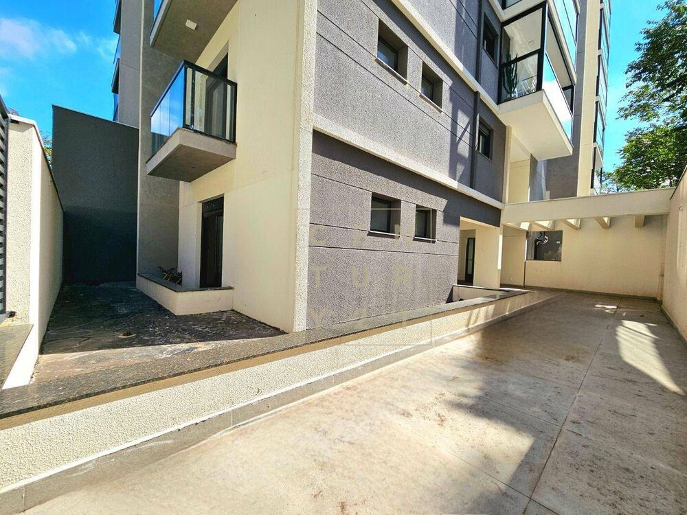 Apartamento à venda com 3 quartos, 259m² - Foto 4