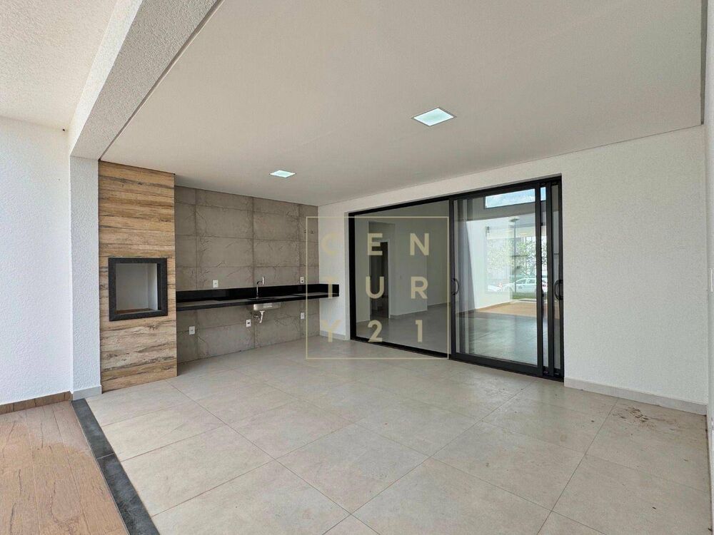 Casa de Condomínio à venda com 3 quartos, 248m² - Foto 2
