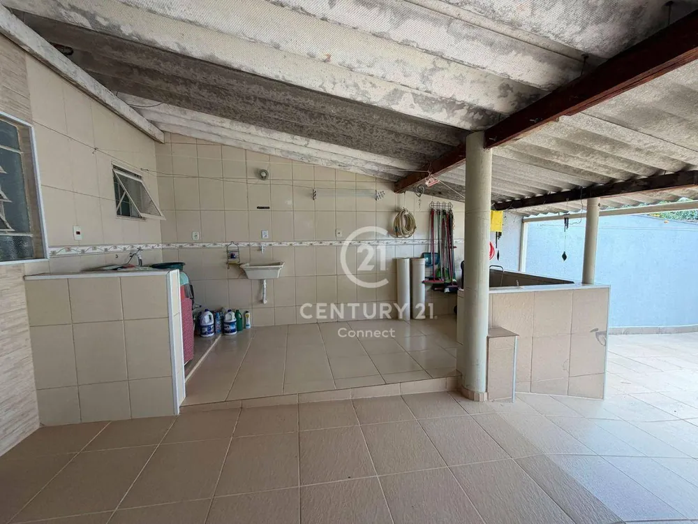 Casa, 3 quartos, 219 m² - Foto 9