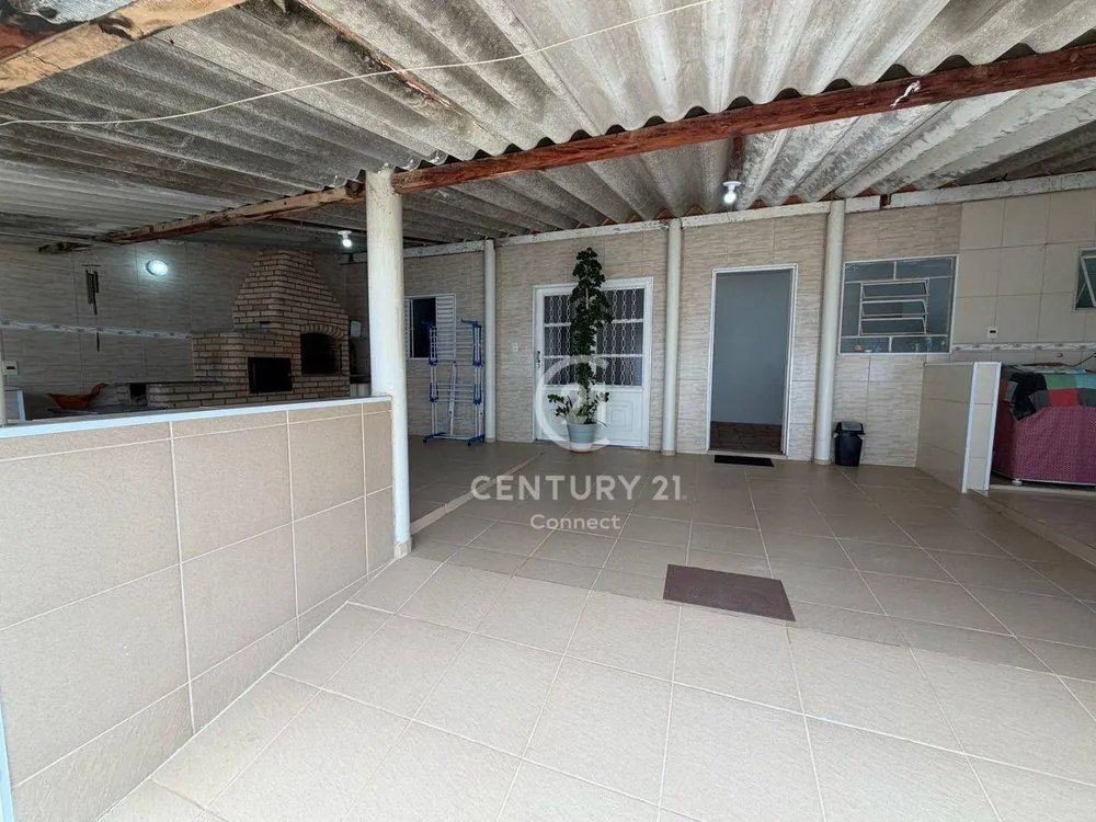 Casa, 3 quartos, 219 m² - Foto 4