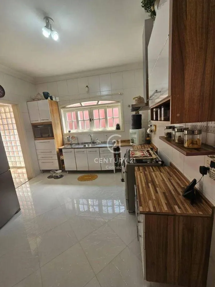 Casa, 3 quartos, 304 m² - Foto 10