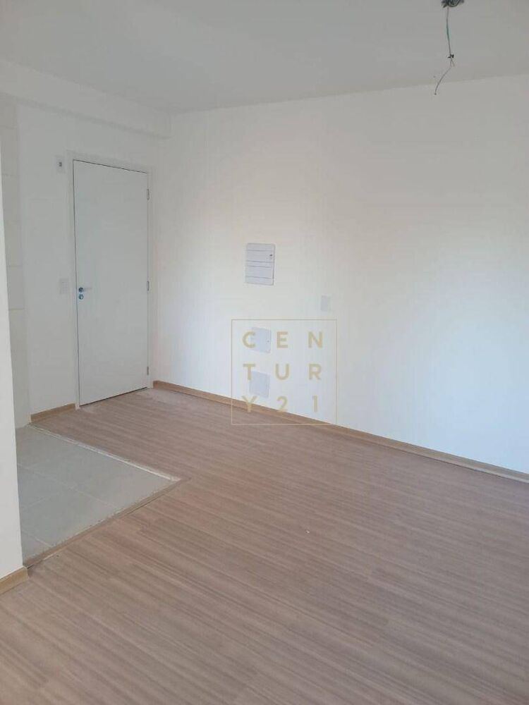 Apartamento à venda com 2 quartos, 60m² - Foto 4