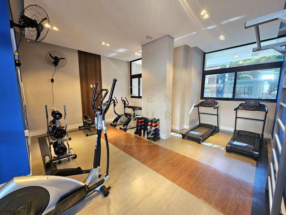 Apartamento para alugar com 4 quartos, 166m² - Foto 5