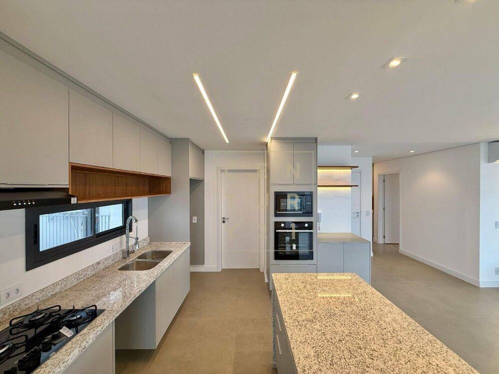 Apartamento à venda e aluguel com 3 quartos, 151m² - Foto 2