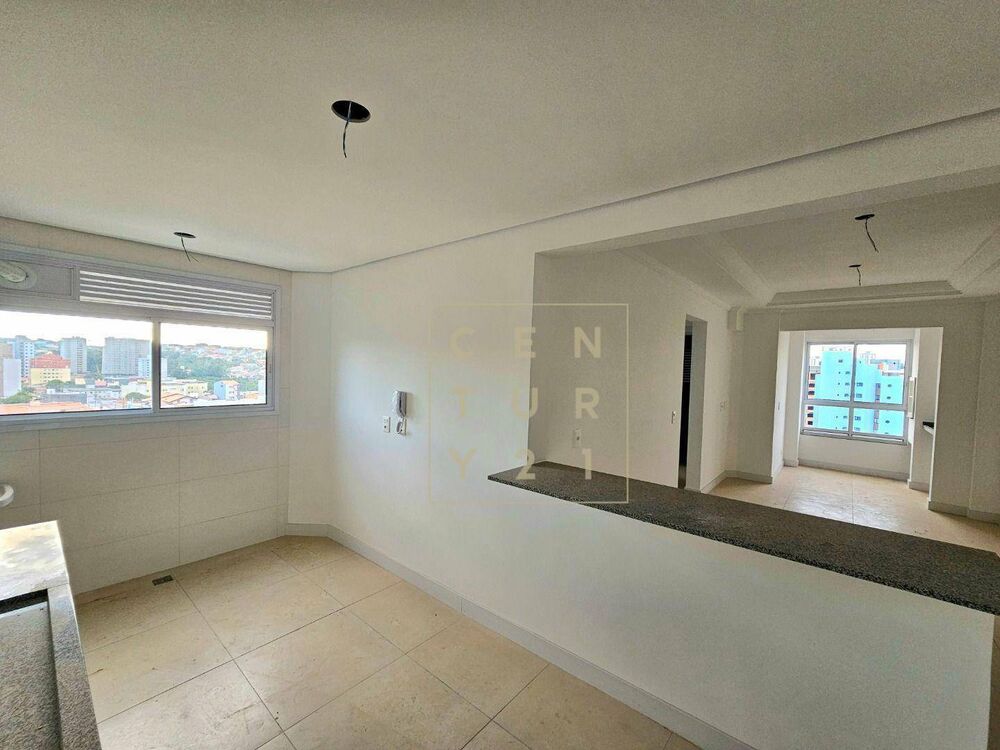 Apartamento à venda com 2 quartos, 64m² - Foto 1