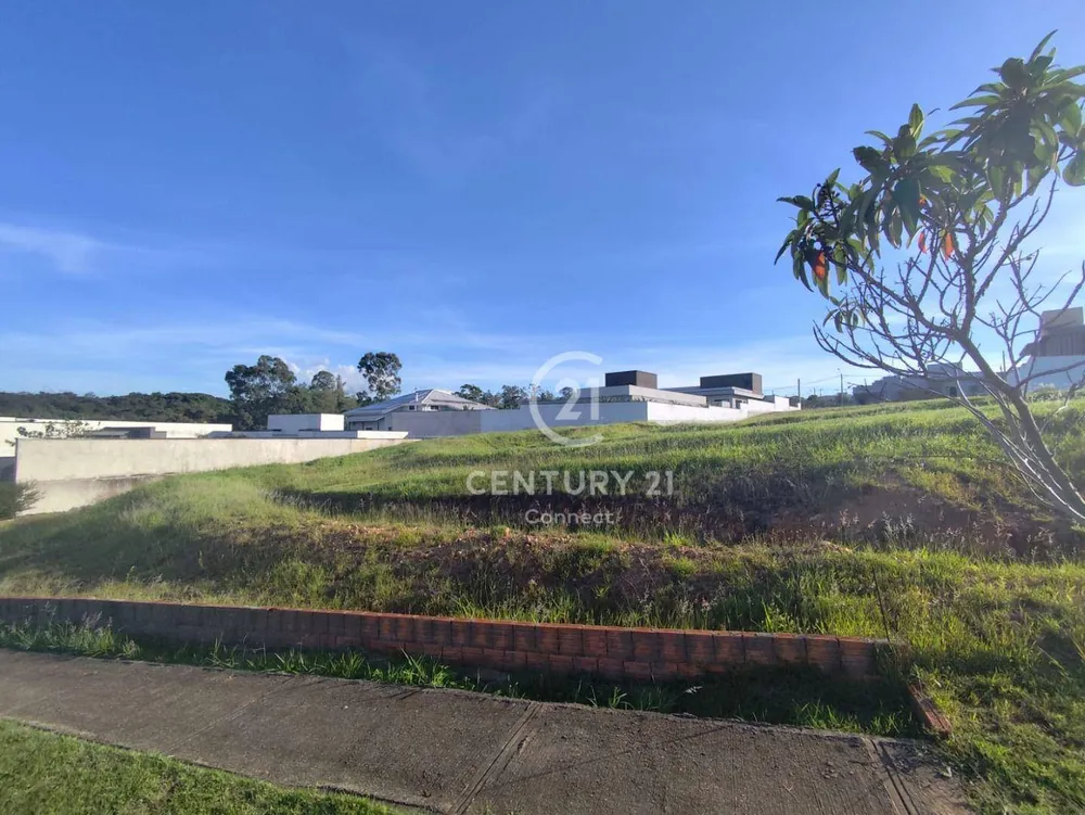 Loteamento e Condomínio, 1100 m² - Foto 1