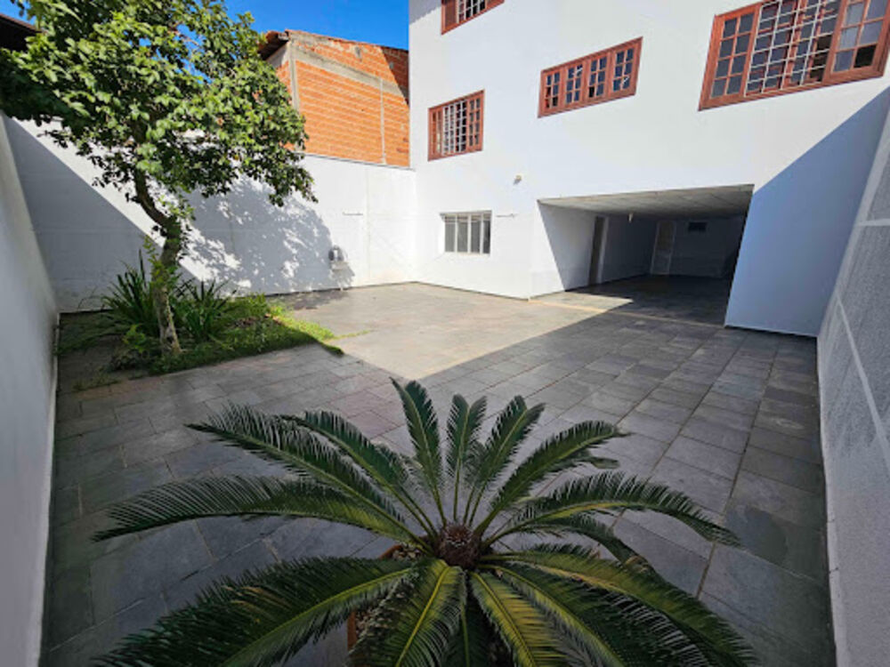 Casa, 3 quartos, 337 m² - Foto 8