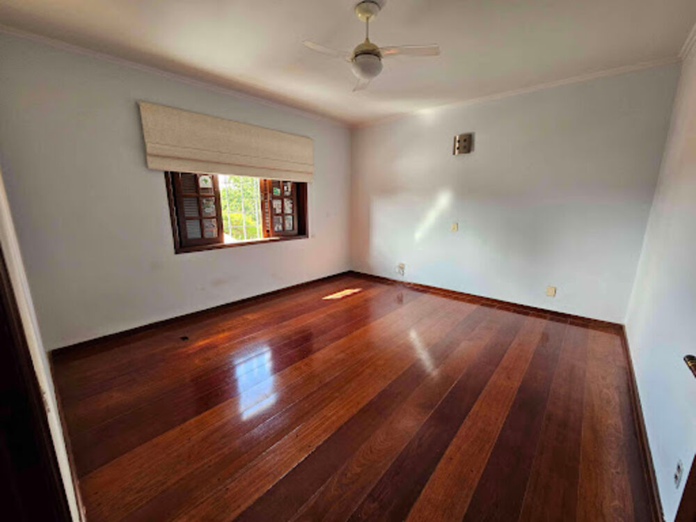 Casa, 3 quartos, 337 m² - Foto 4