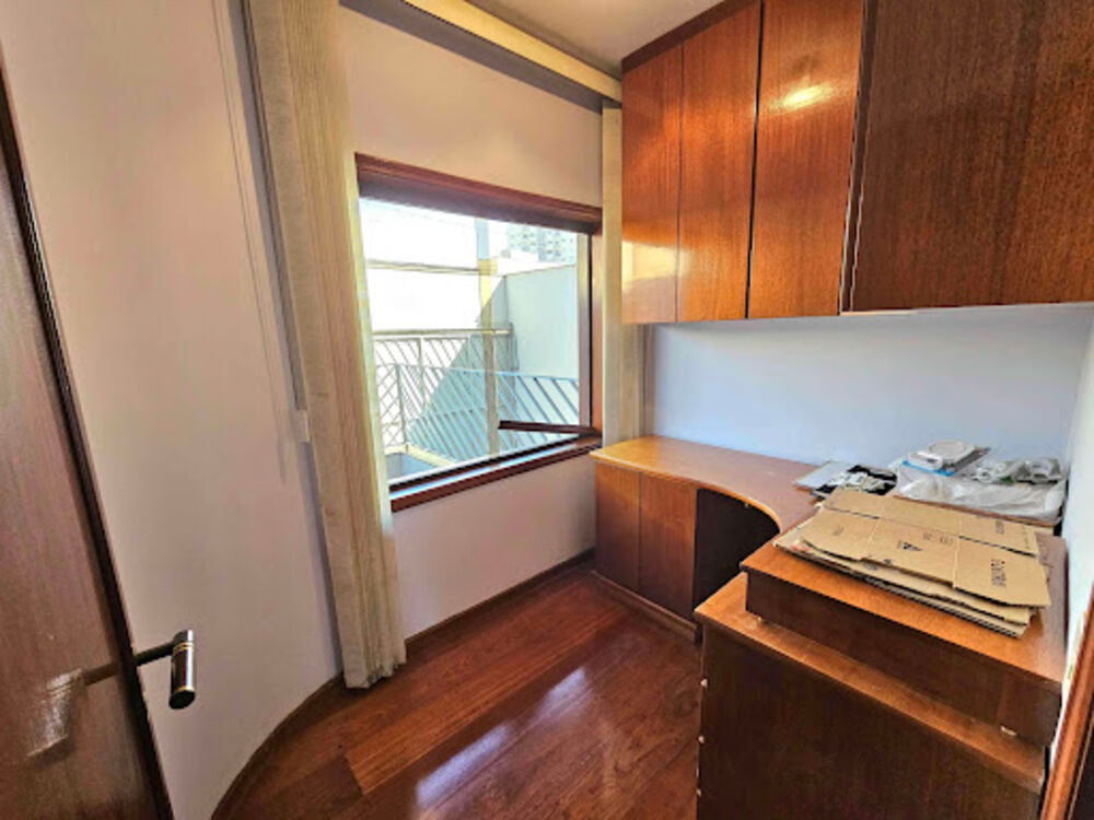 Casa, 3 quartos, 337 m² - Foto 1