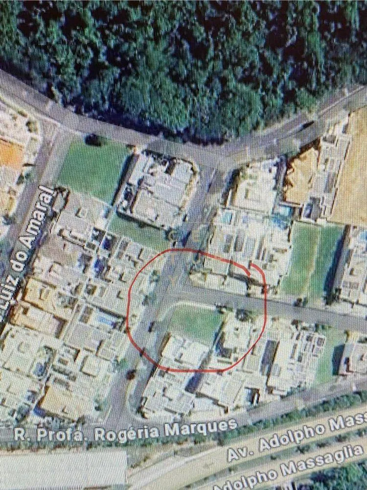 Loteamento e Condomínio, 483 m² - Foto 1