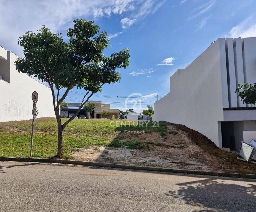 Loteamento e Condomínio, 357 m² - Foto 1