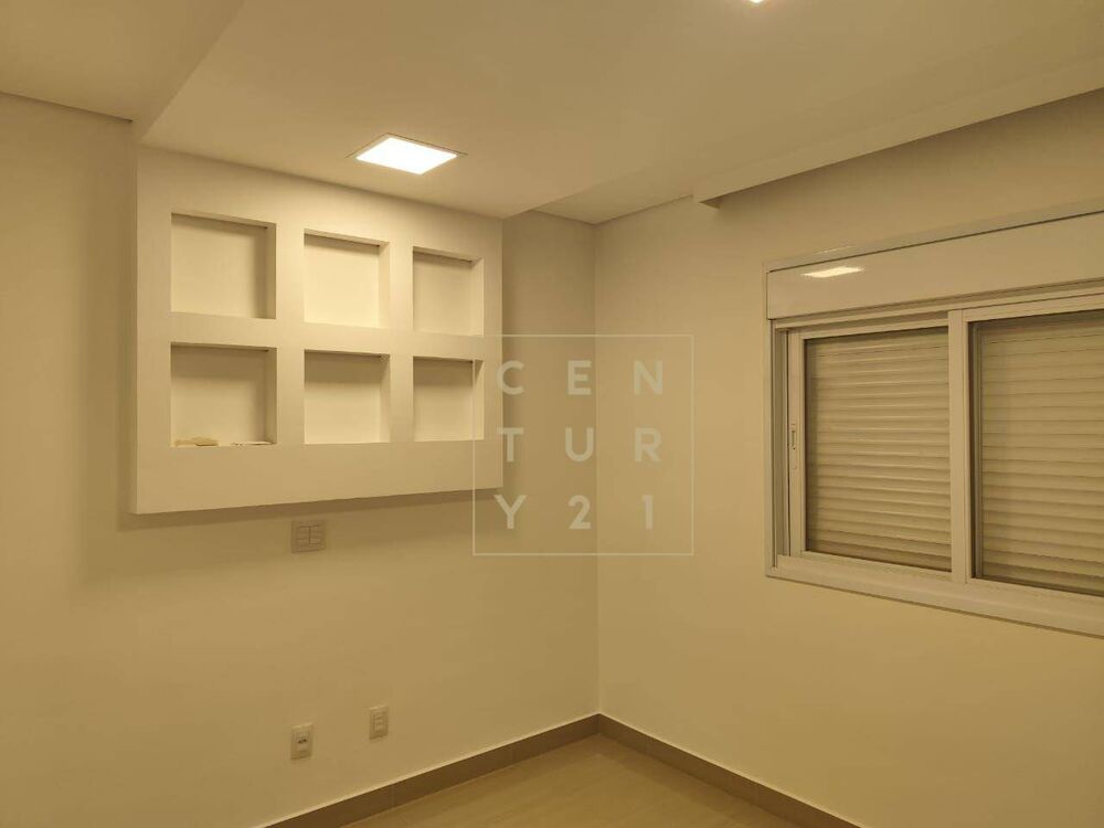 Apartamento para alugar com 3 quartos, 215m² - Foto 8