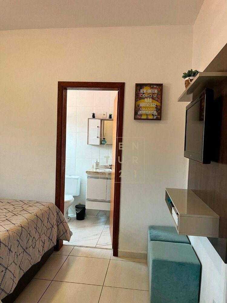 Apartamento à venda com 3 quartos, 87m² - Foto 3