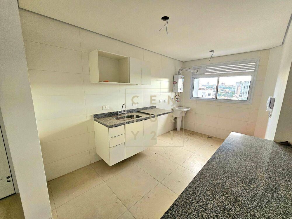 Apartamento à venda com 2 quartos, 64m² - Foto 1