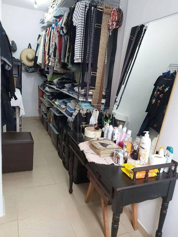 Casa à venda com 3 quartos, 234m² - Foto 6