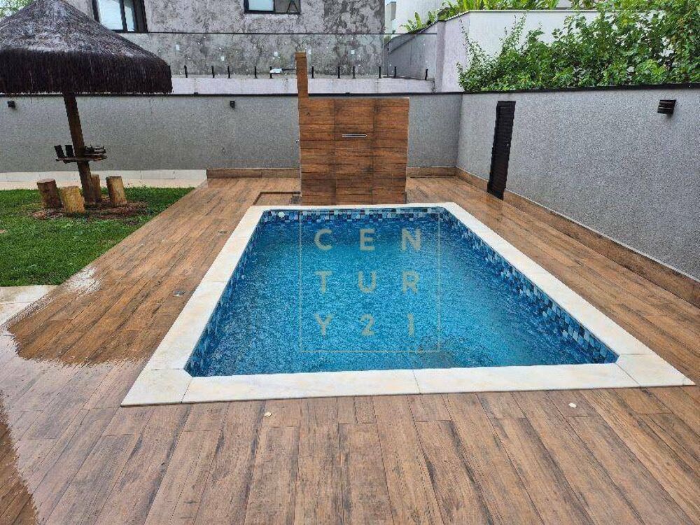 Casa de Condomínio à venda com 4 quartos, 304m² - Foto 1